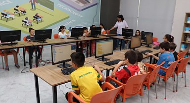 Karaköprü Belediyesi’nden çocuklar ve gençlere robotik kodlama eğitimi
