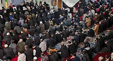 15 Temmuz'da hayatını kaybedenler için mevlit ve hatim programı düzenlendi