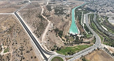 Şanlıurfa Şehir Hastanesi bağlantı yolunda asfalt çalışmaları sürüyor