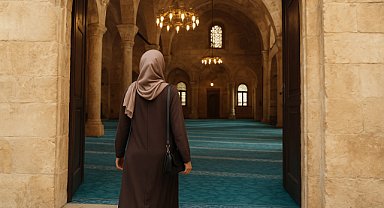 Tarihi camilerde kıyafet adabı: Bursa’da başlayan uygulama Şanlıurfa için de gündemde