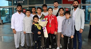 Altın madalya Şanlıurfa’ya geldi: Dedeoğlu Balkan şampiyonu oldu