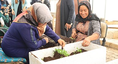 Emekliler doğayla buluştu: Akçakale'de uygulamalı eğitim düzenlendi