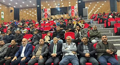 Akçakale’de Sahabe Ayı’nda gecenin manevi huzurunu paylaşan buluşma